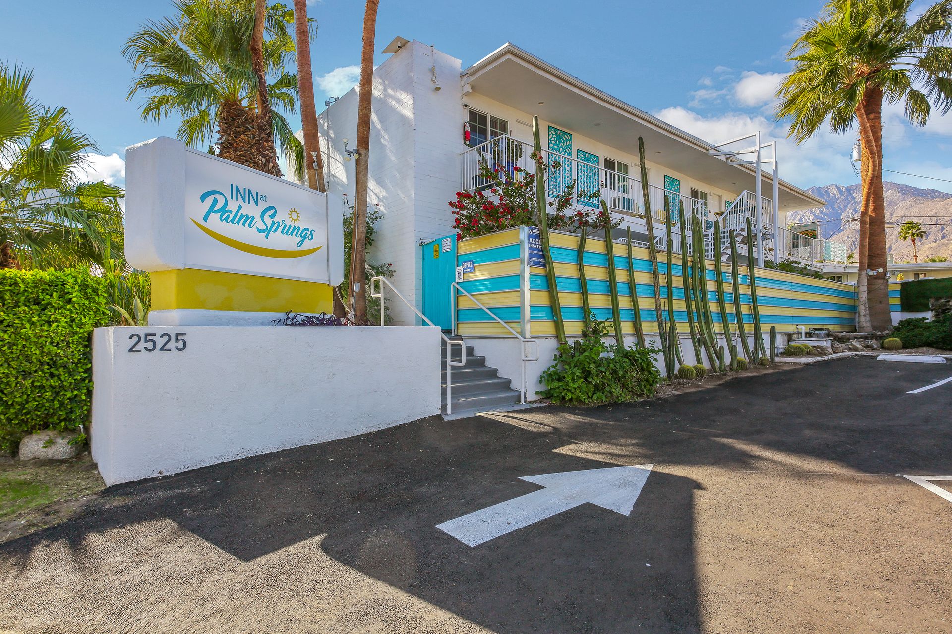 Commercial Property for Sale in Palm Springs California 92262